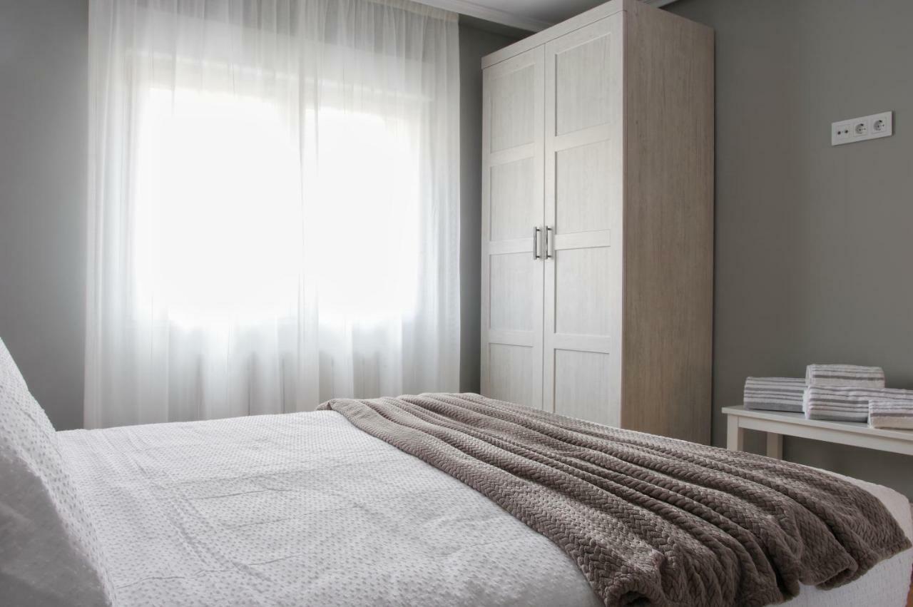 Apartamentos Bahia San Lorenzo Gijón Exteriör bild